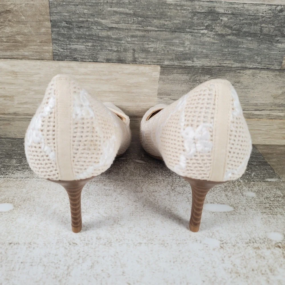 Nine West Alake Womens Pump Sz 8.5 Light Natural Slip On Pointed Toe Kitten Heel